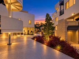 featured image of 7525 Romeria St