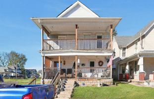 featured image of 105 105 -105.5 N Western Ave