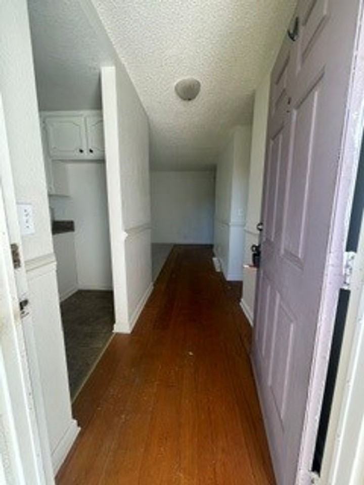 757 Main St - Photo 2 of 8