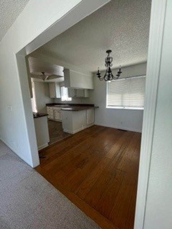 757 Main St - Photo 7 of 8