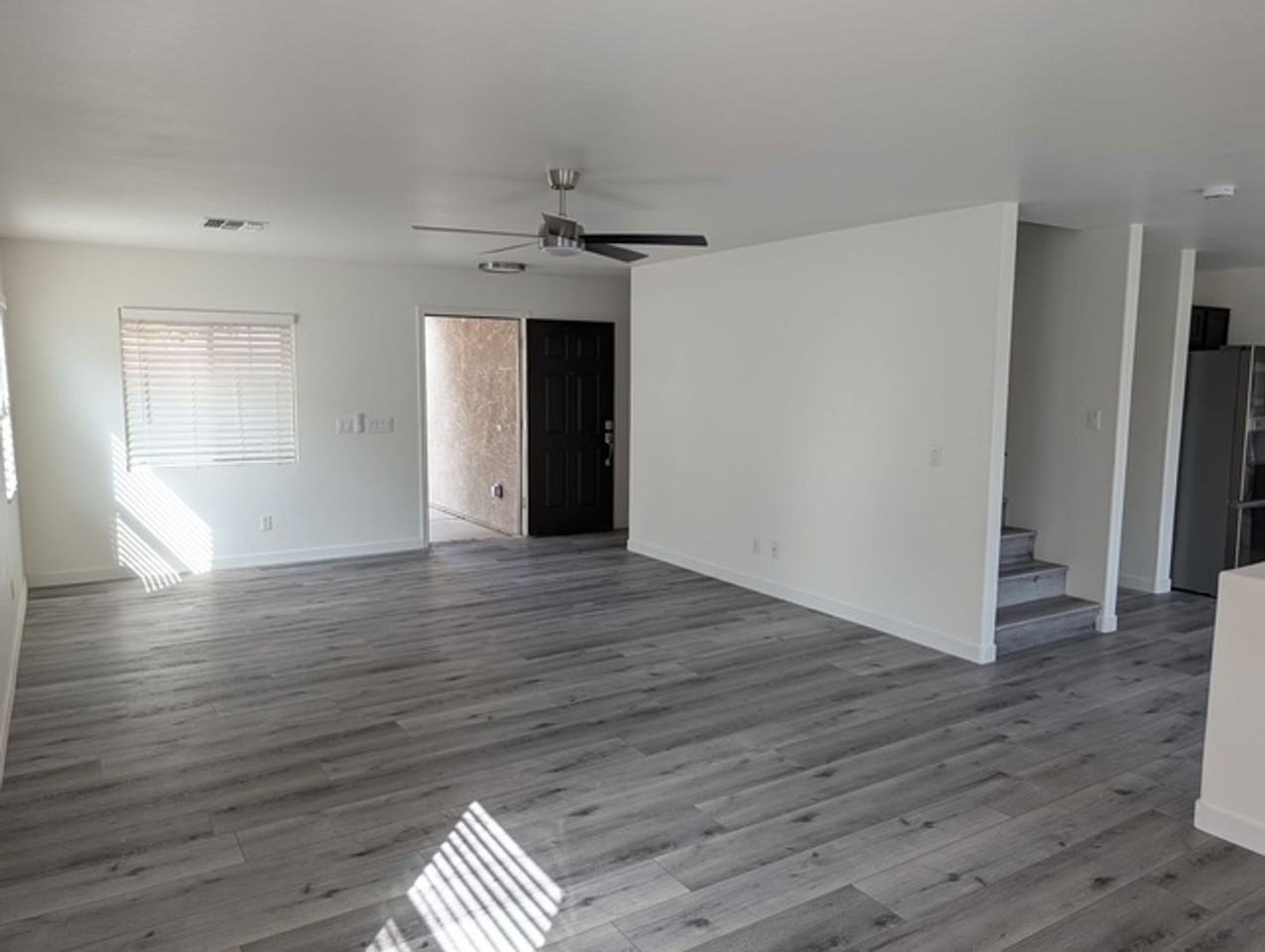 12507 W Charter Oak Rd - Photo 4 of 31