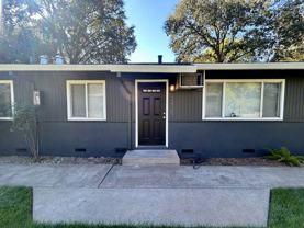 2421 Mariposa Ave - Photo 1 of 1