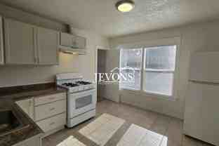 307 N 7th St Yakima, WA 98901 - Photo 1 of 1