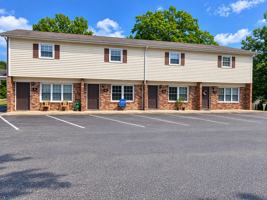 featured image of 402 N Myrtle School Rd