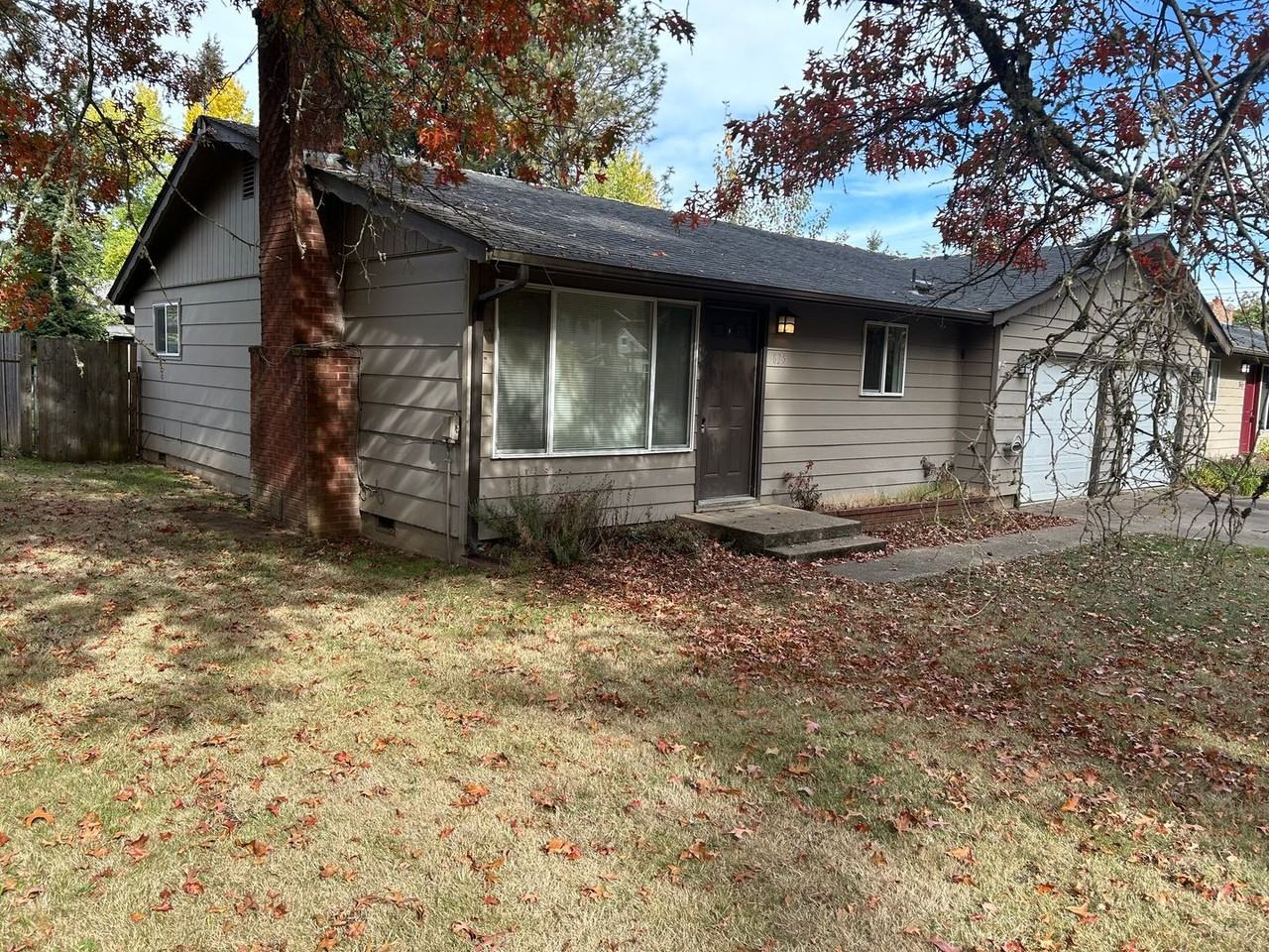 875 Horn Ln - Photo 2 of 26