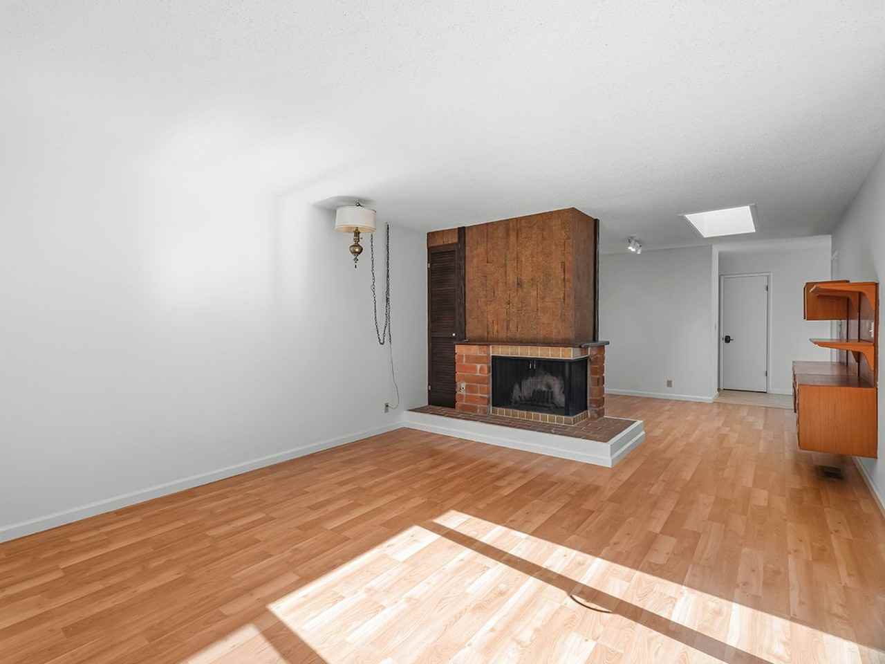 1493 Camino Peral - Photo 4 of 24