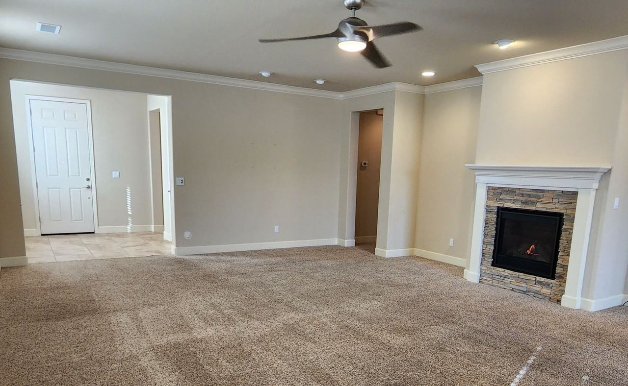 1763 La Cita Way - Photo 3 of 27