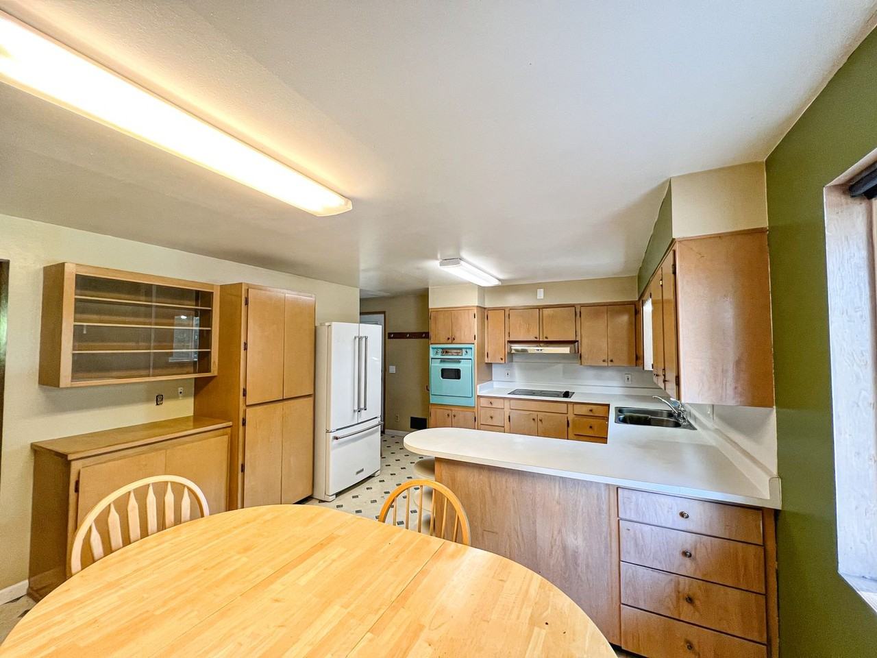 6528 S Park Ave - Photo 3 of 23
