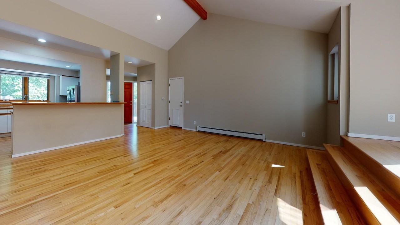 1810 Oak Ave - Photo 6 of 41