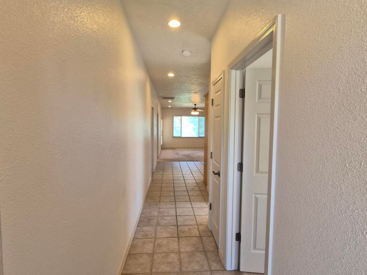 566 Garden Grove Ct - Photo 3 of 18