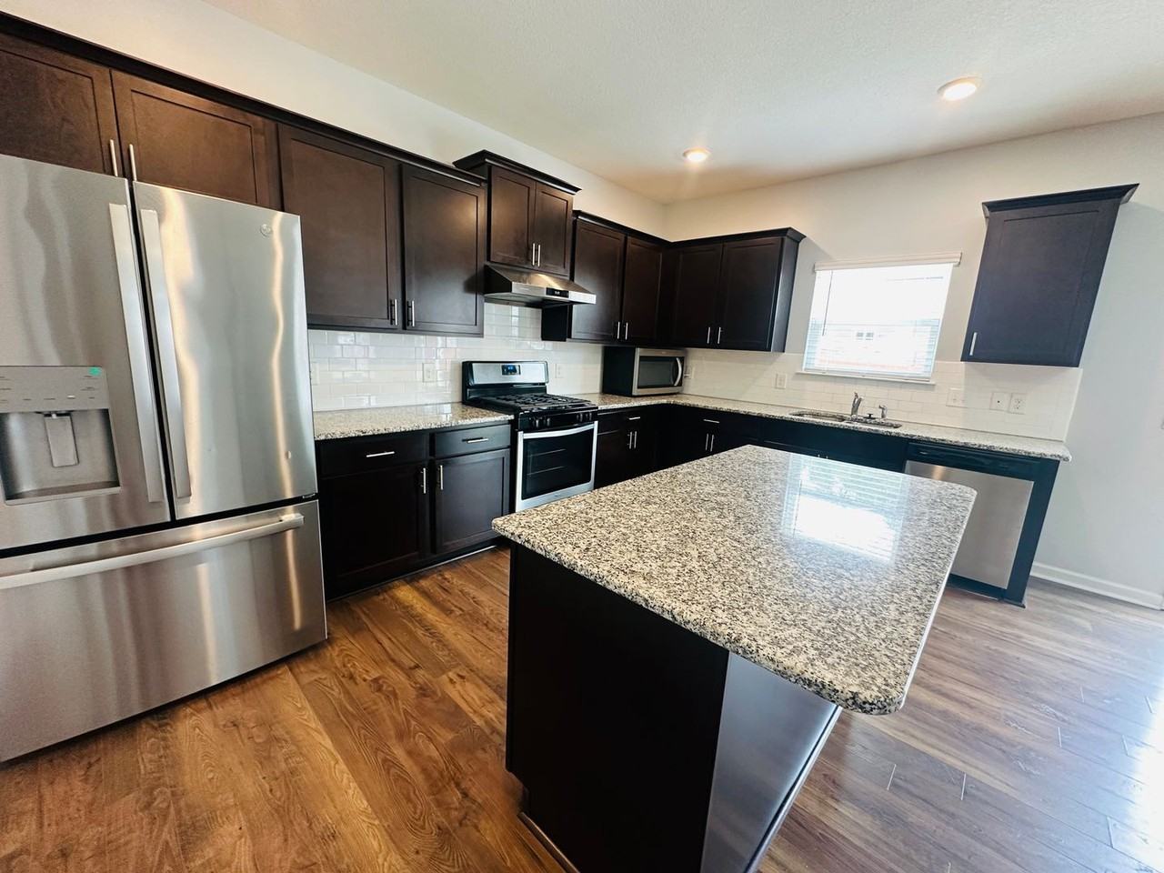 203 Ibis Loop - Photo 3 of 38