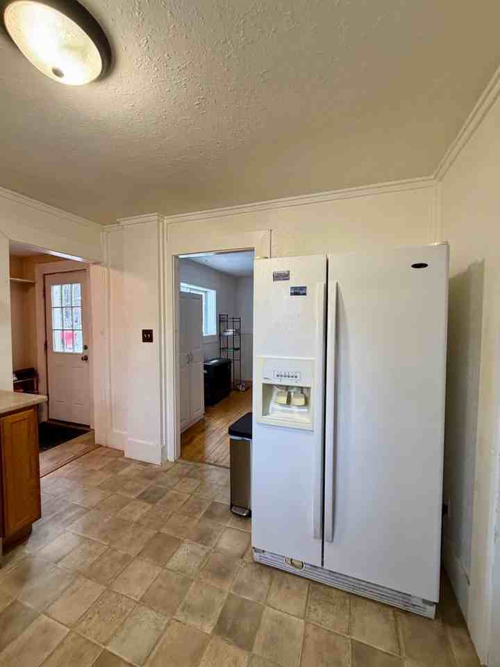 2760 King Arthur Way - Photo 6 of 26