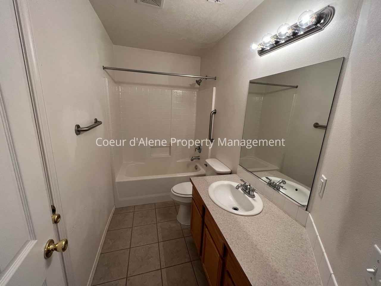 3602 W Manning Loop - Photo 5 of 9