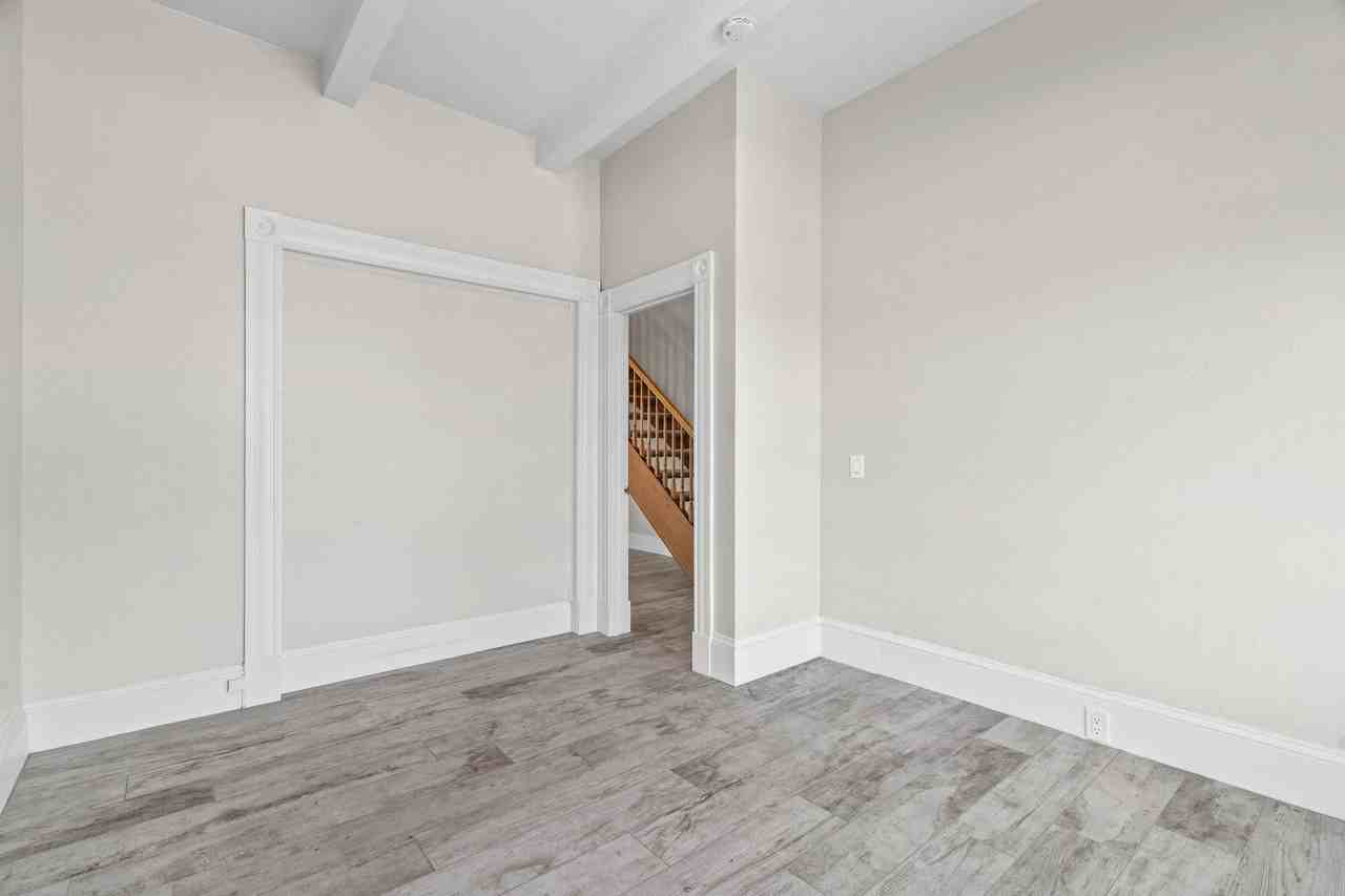 640 Harrison St - Photo 7 of 50