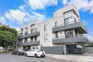 Bright 2 Bedroom / 2 Bath in Valley Village - Photo 1 of 1