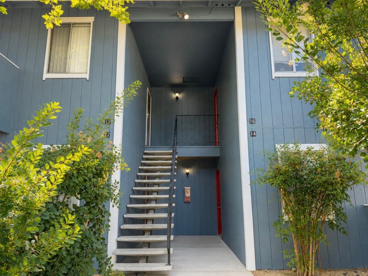 The Cottages at Glenda Way - Photo 3 of 4