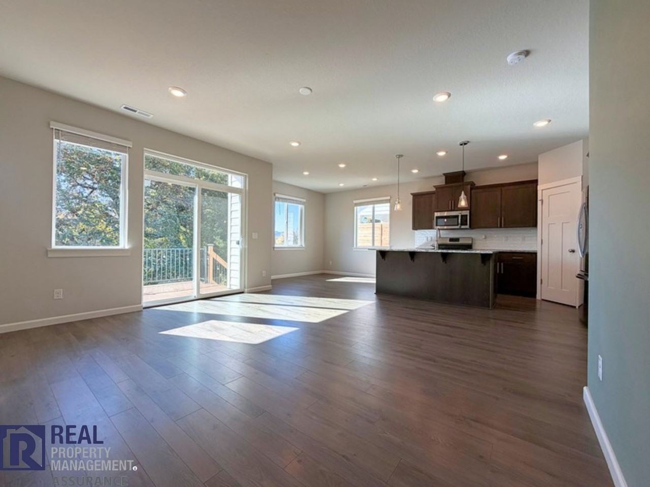 1622 18th Ave - Photo 6 of 24