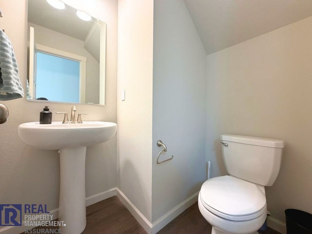 1622 18th Ave - Photo 7 of 24