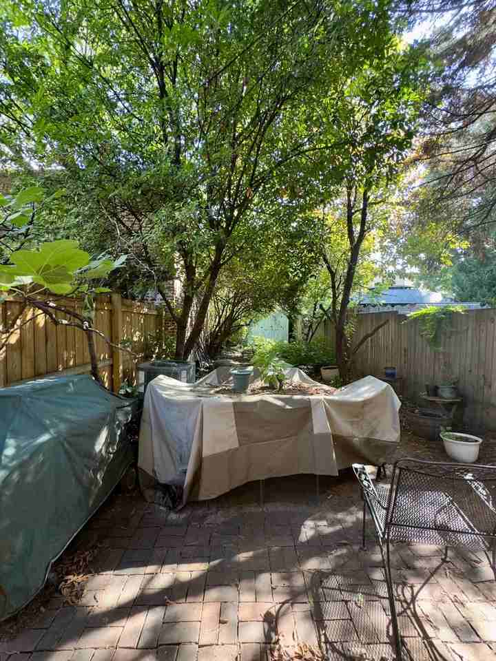 711 S Bond St - Photo 4 of 32