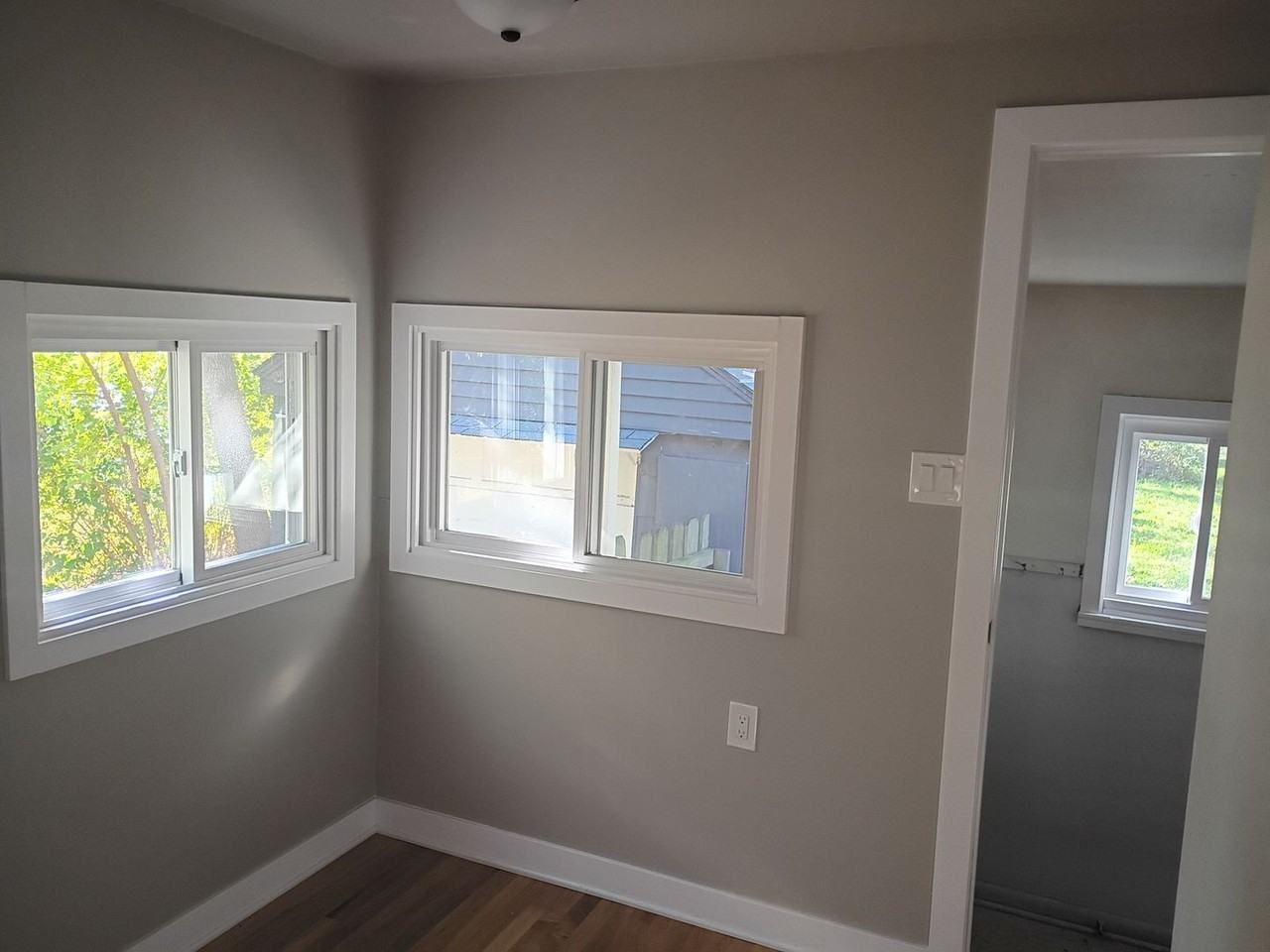 5005 N 56th St - Photo 7 of 11