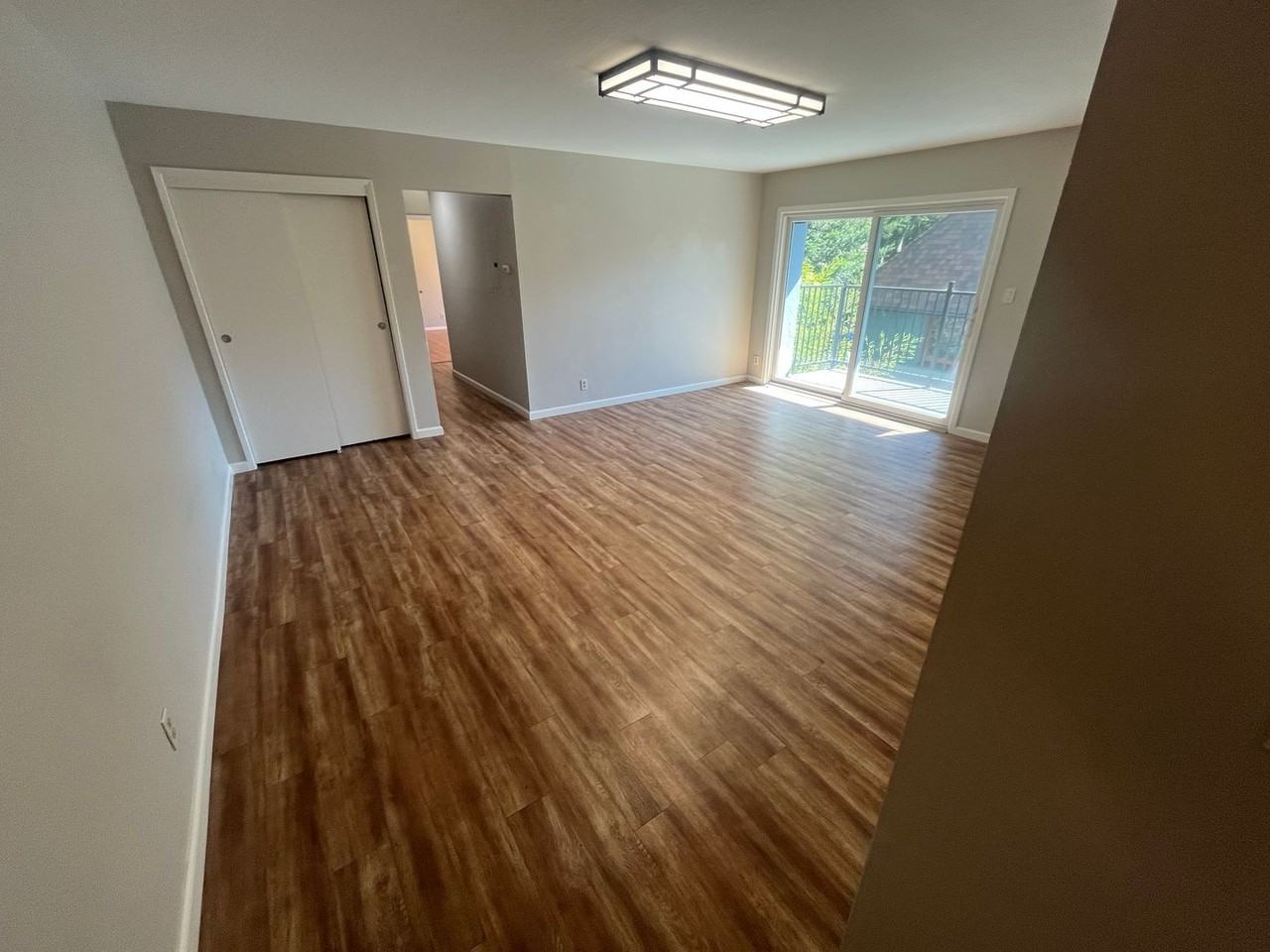 666 Oakland Ave - Photo 6 of 10