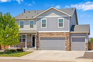 featured image of 912 Charlton Dr