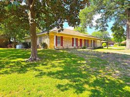 featured image of 311 Savannah St
