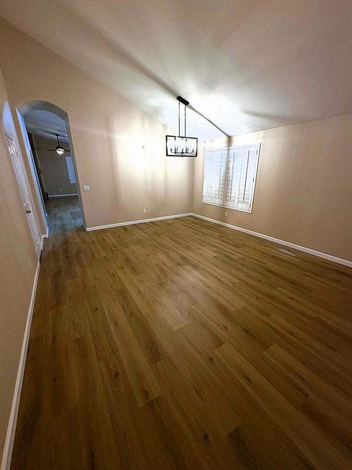 4414 E Mossman Rd - Photo 2 of 27