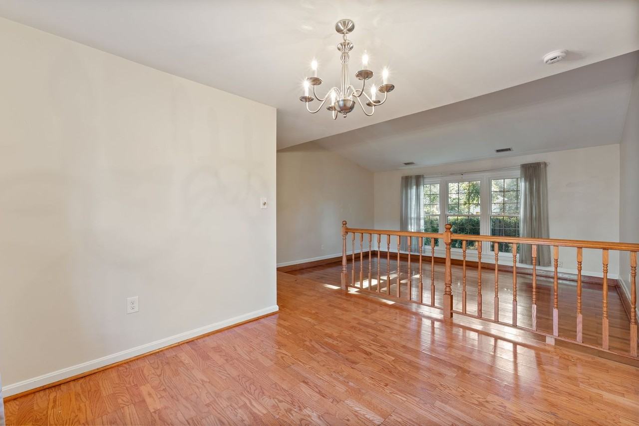 6918 Lodestone Ct - Photo 6 of 28
