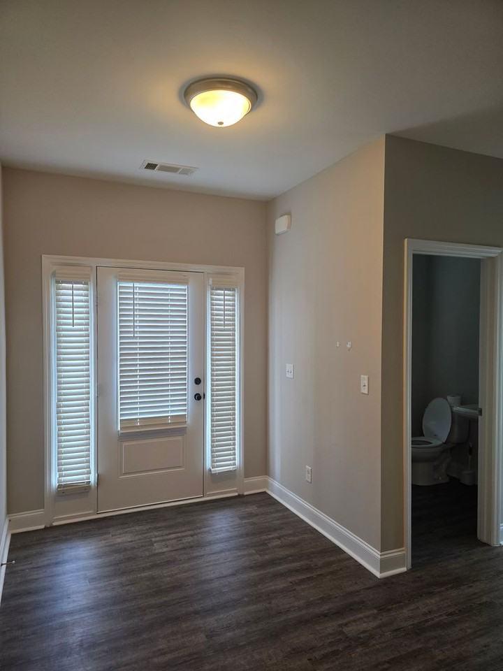 3932 Harper Franklin Ave - Photo 4 of 24