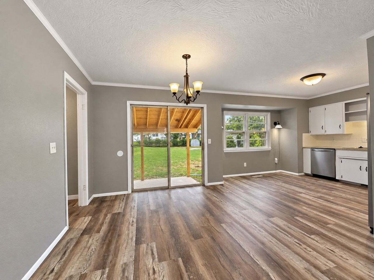 3461 S Ferguson Ave - Photo 4 of 15