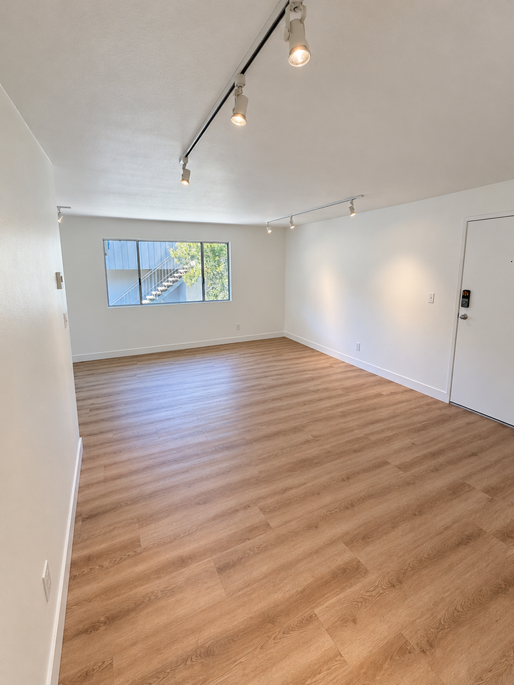 1600 Garden St #22 - Photo 2 of 15
