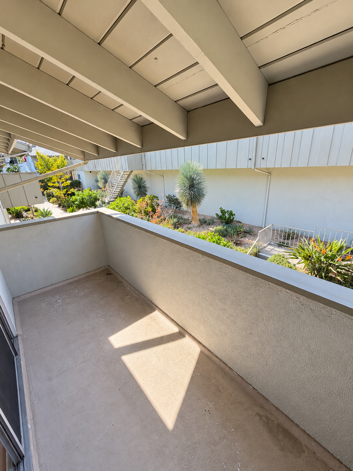 1600 Garden St #22 - Photo 5 of 15