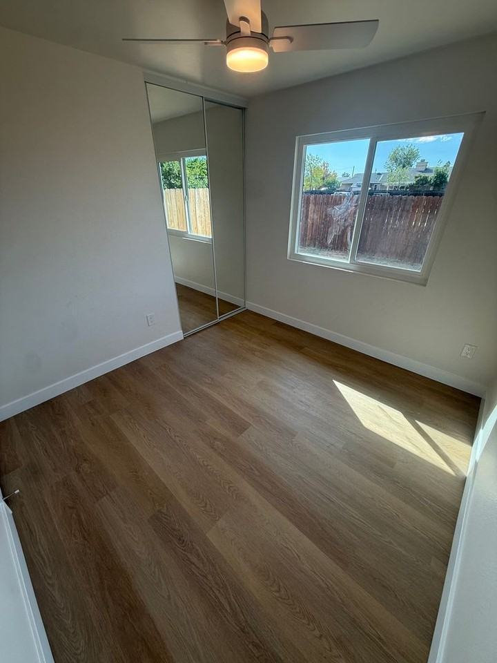 1478 Marline Ave - Photo 7 of 15