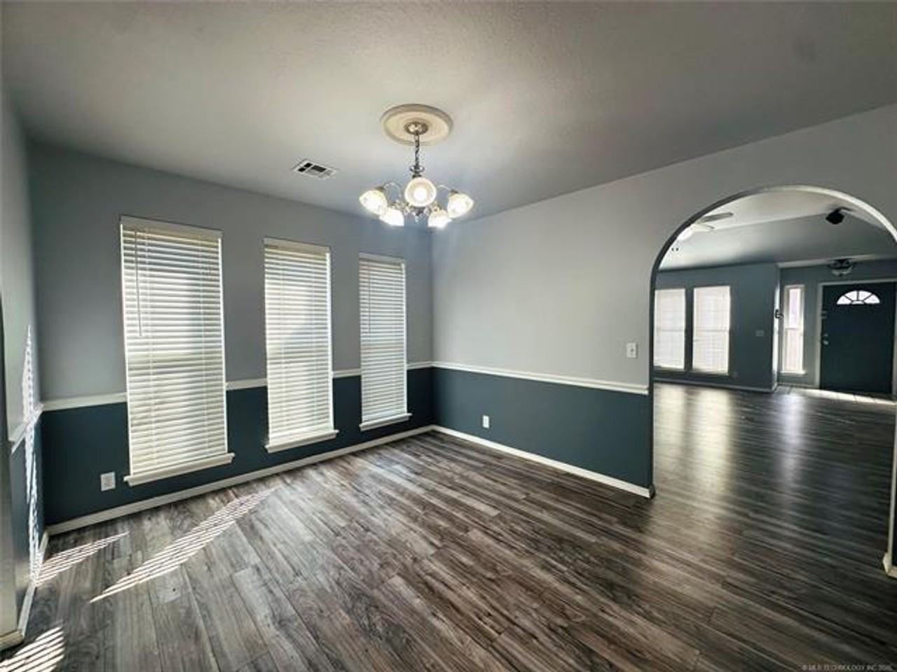 3312 W Fort Worth St - Photo 7 of 30