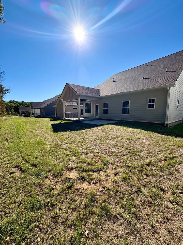 4705 Perth Ln - Photo 3 of 12