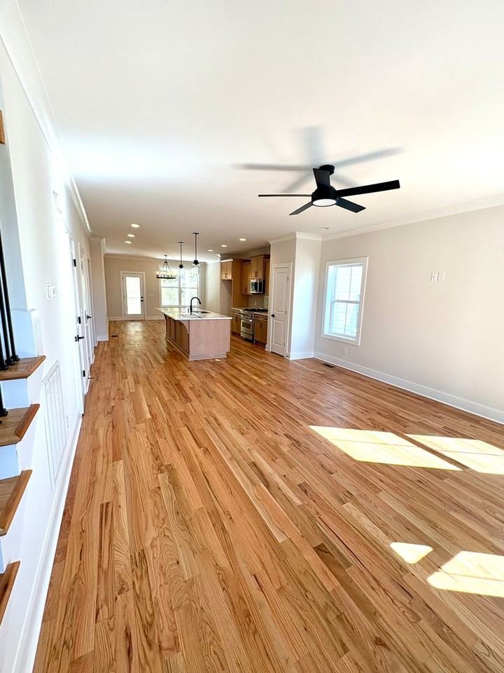 4705 Perth Ln - Photo 5 of 12