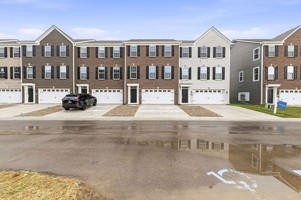 featured image of 5922 Juna Ave
