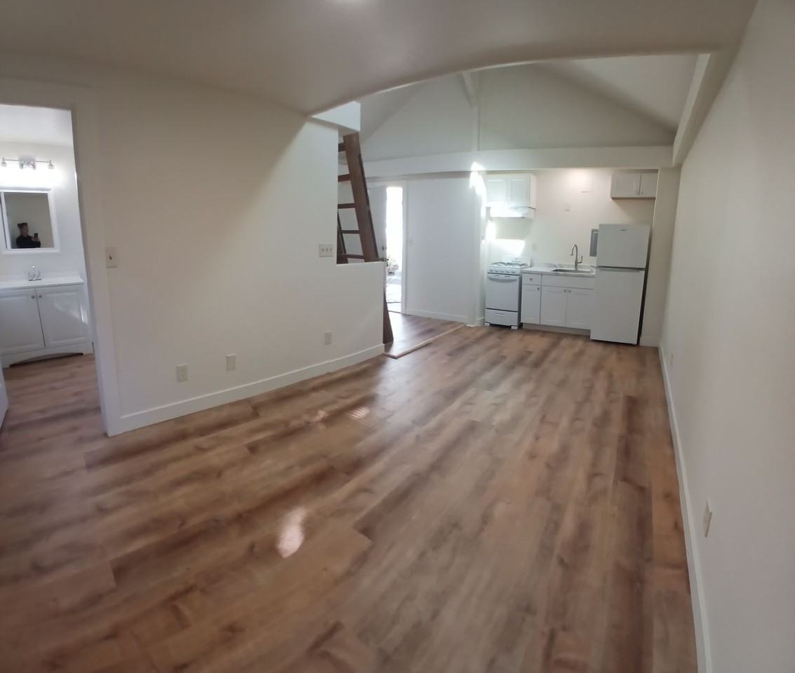 1353 Higuera St #A - Photo 4 of 11
