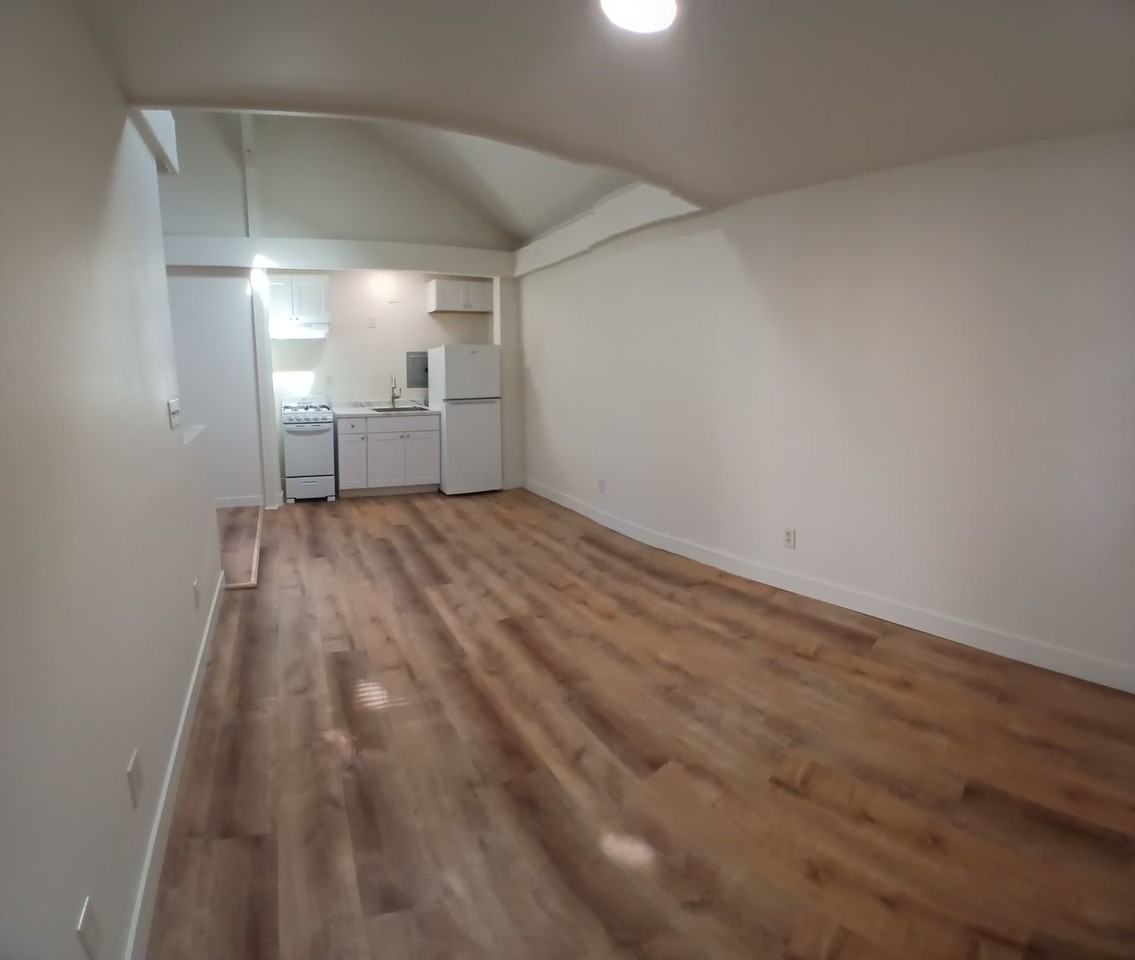 1353 Higuera St #A - Photo 5 of 11