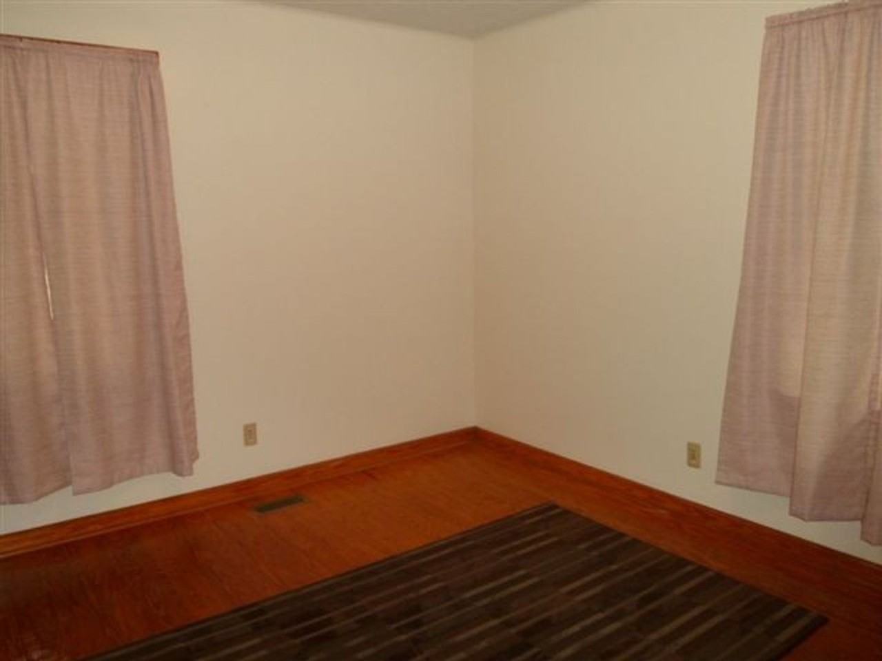 3927 Us Highway 441 S - Photo 3 of 11