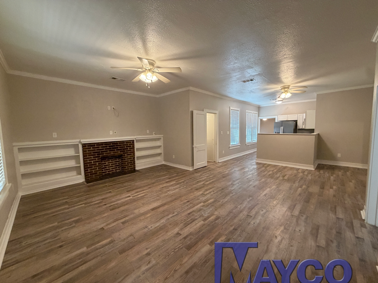 238 Prospect St - Photo 3 of 16