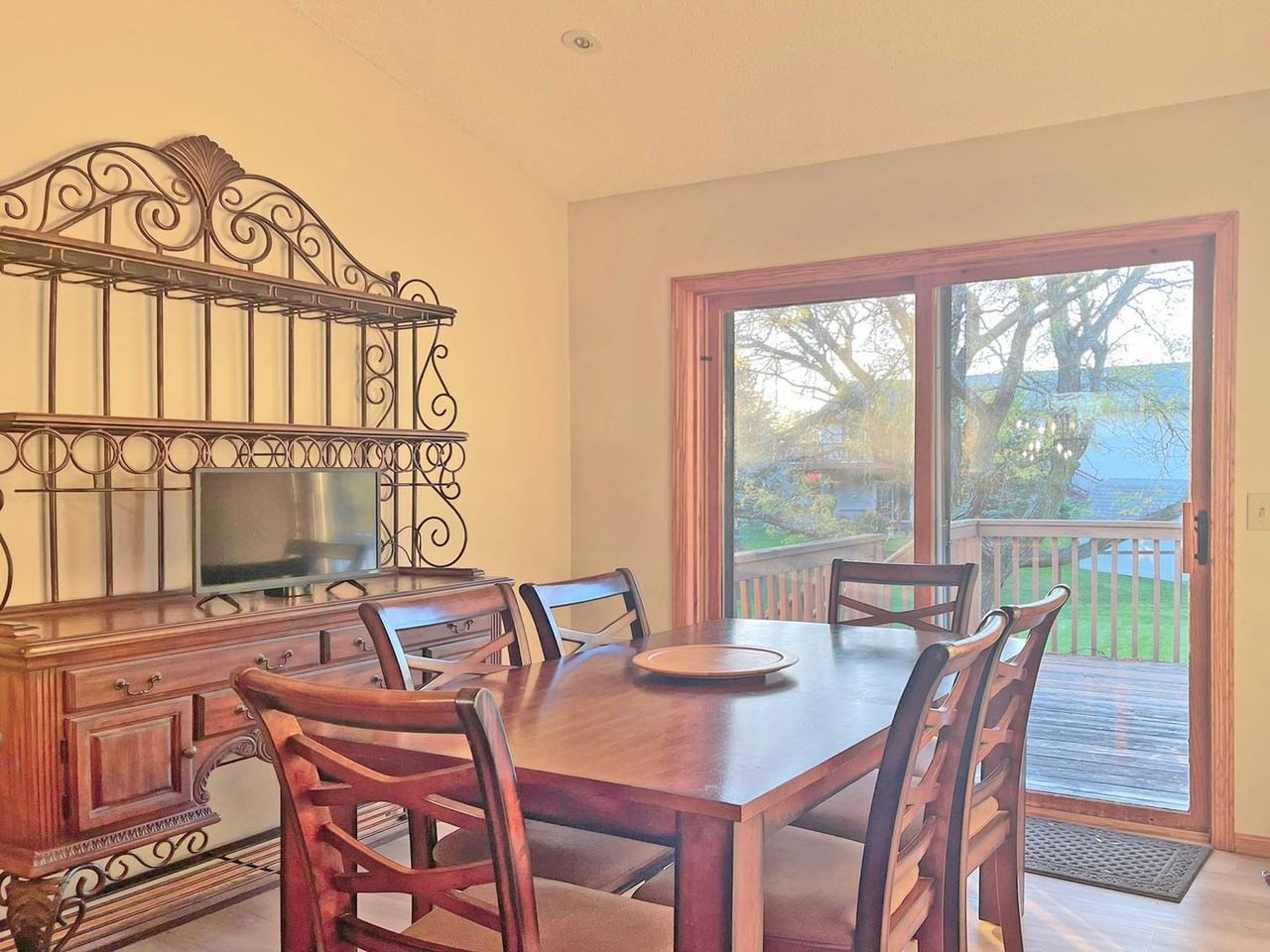 15711 Crocus Ave W - Photo 6 of 17