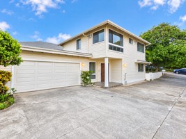 featured image of 949 15th Ave