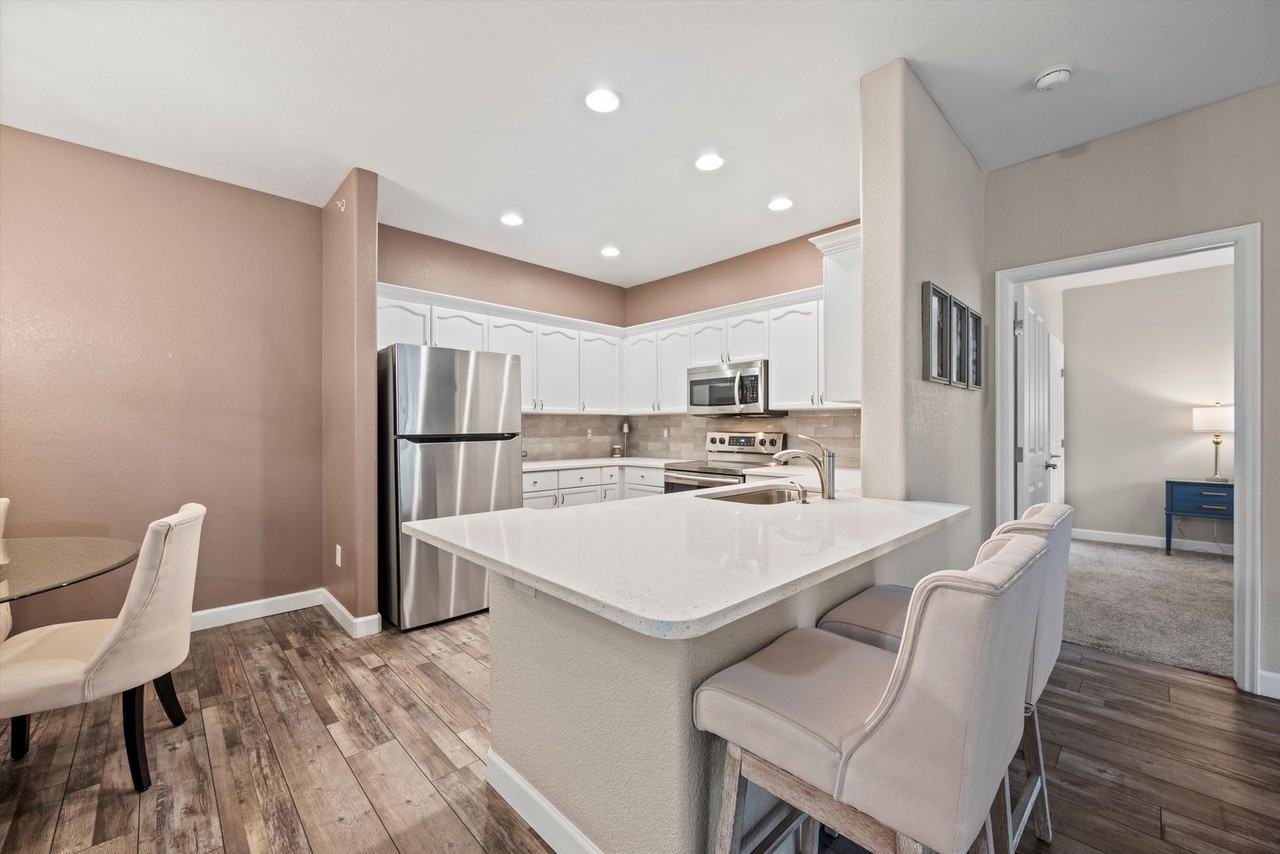 8496 S Hoyt Way #206 - Photo 5 of 18