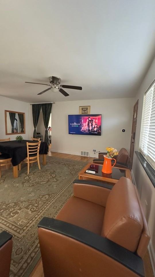 1641 Nome St - Photo 2 of 24