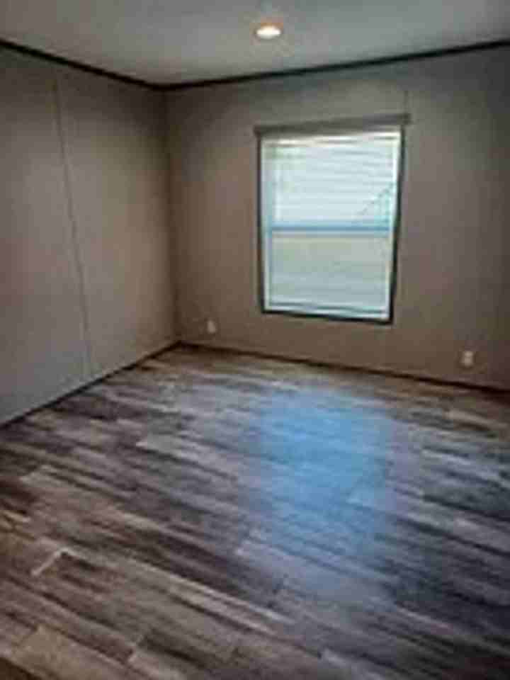 120 Northfork Dr - Photo 5 of 7