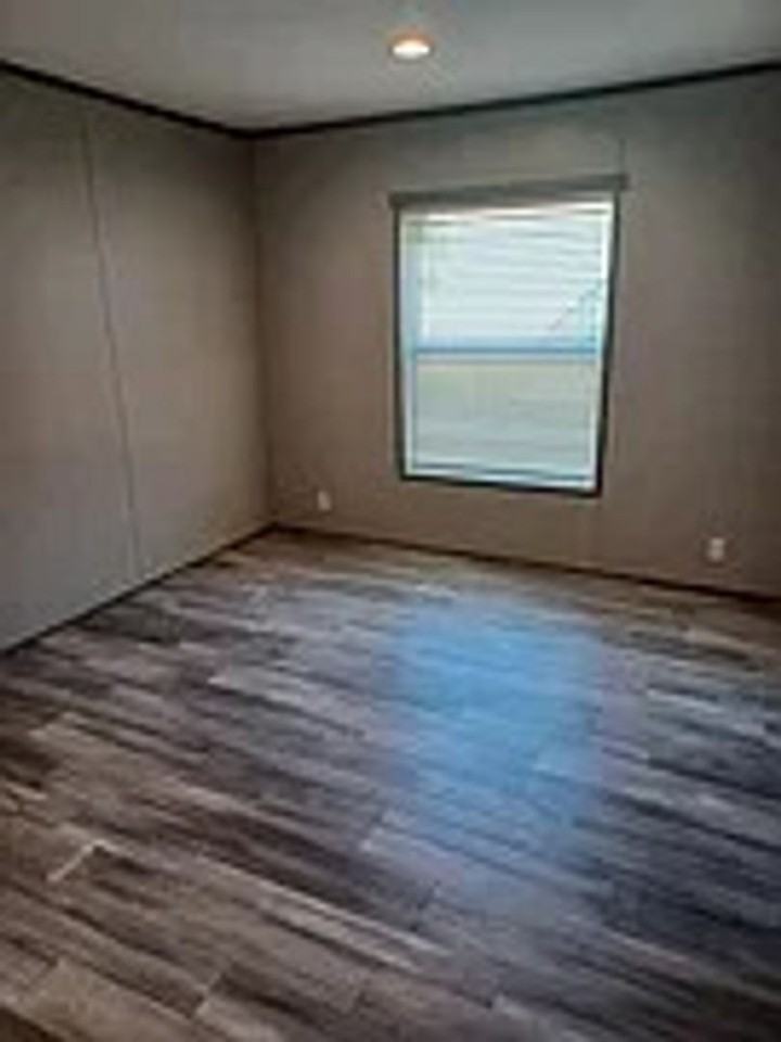120 Northfork Dr - Photo 6 of 7