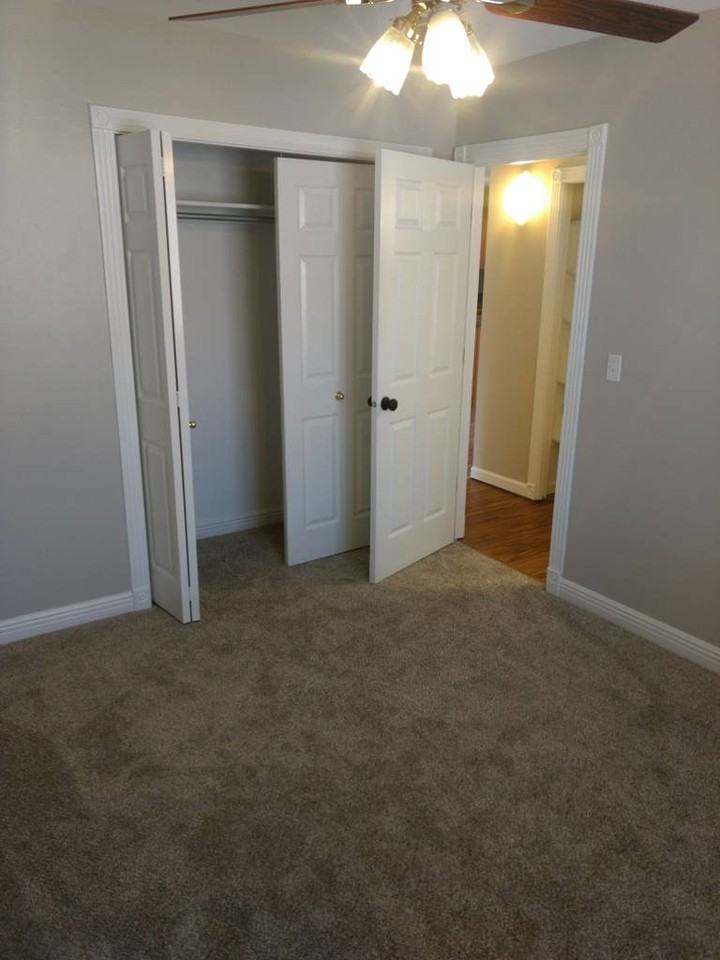 236 W 635 N - Photo 5 of 11