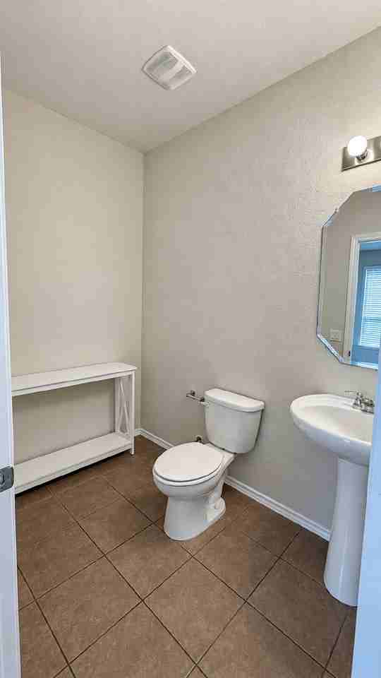 7001 Longford Trl - Photo 7 of 21